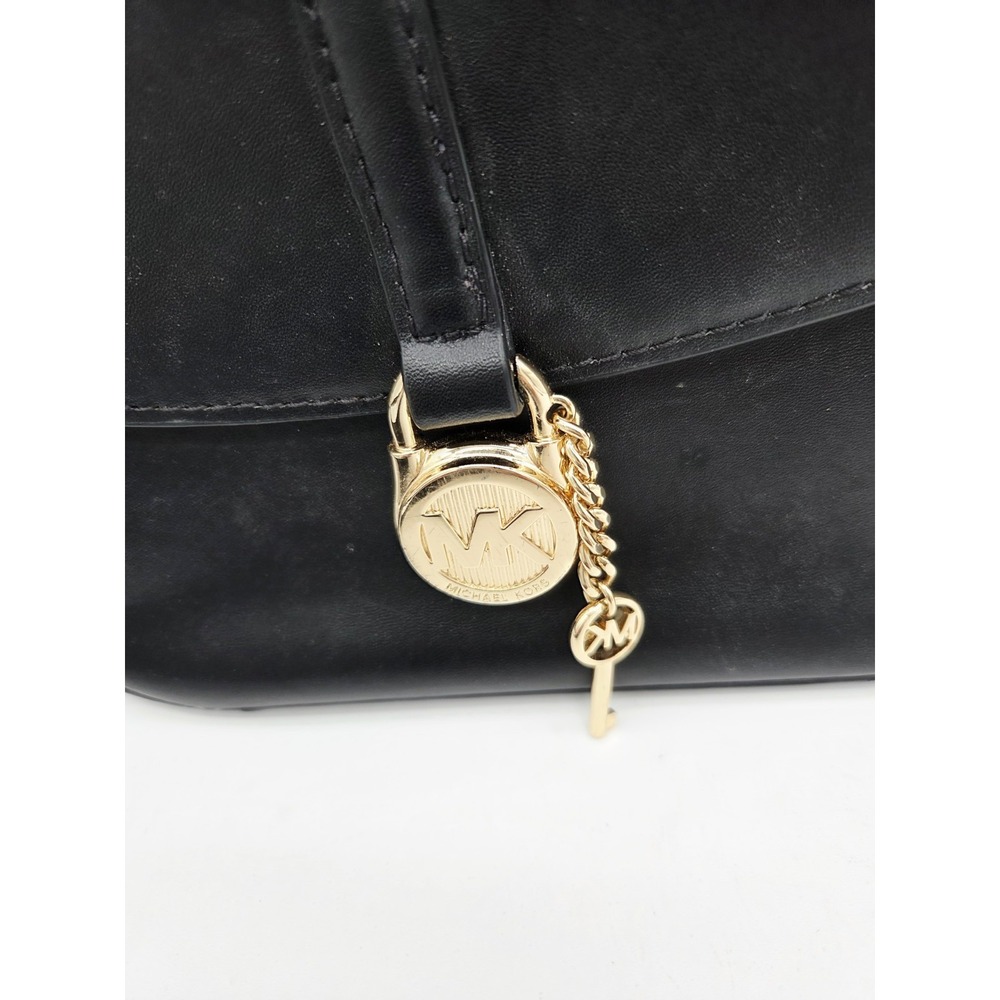 Michael Kors Lyra Small Flap Crossbody MK Key Lock Bag Black Leather - Picture 2 of 9